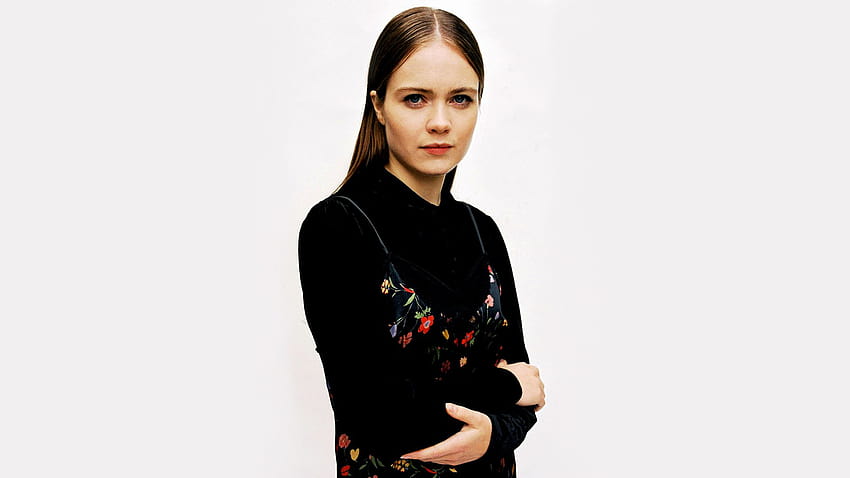 X Hera Hilmar Laptop Full Celebrities And Backgrounds Hd