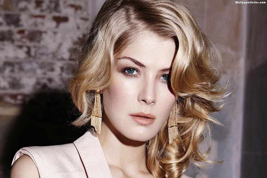 Rosamund Pike High Resolution And Quality Hd Wallpaper Pxfuel