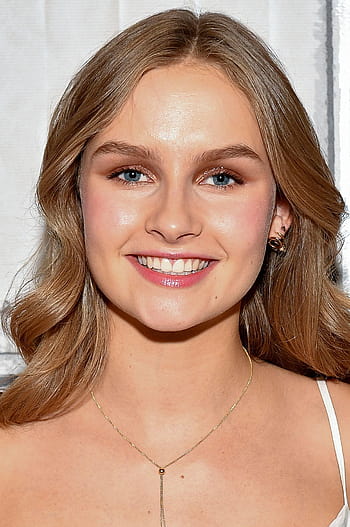 Olivia DeJonge Olivia DeJonge Hot And Beautiful Instragram HD