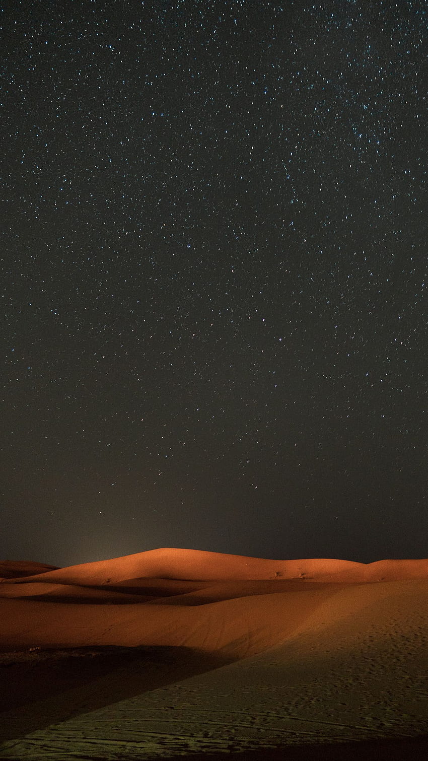 1350x2400 砂漠、夜、星空、砂丘、砂 iPhone 8+/7+/6s+/ 視差背景用、砂漠の夜 HD電話の壁紙