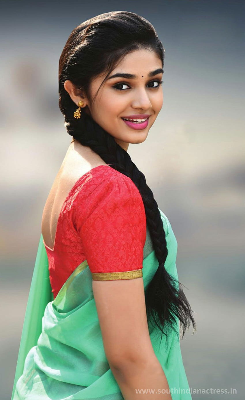 Uppena movie actress Krithi Shetty, krithi shetty 2021 HD phone wallpaper