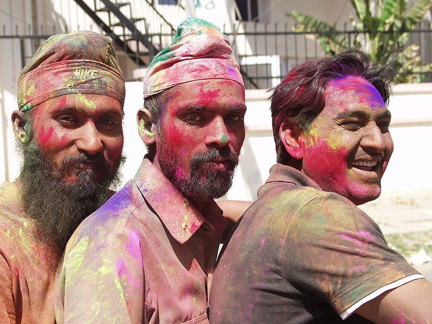 Guide to Holi in India: How & Where to Celebrate Holi in India HD wallpaper