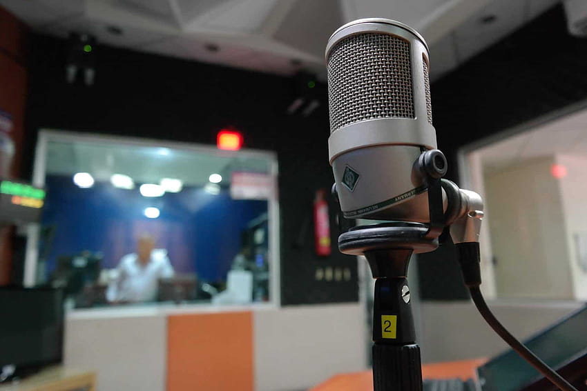 Bagaimana Melakukan Sulih Suara: Semua yang Perlu Anda Ketahui, profesional mikrofon diedit Wallpaper HD