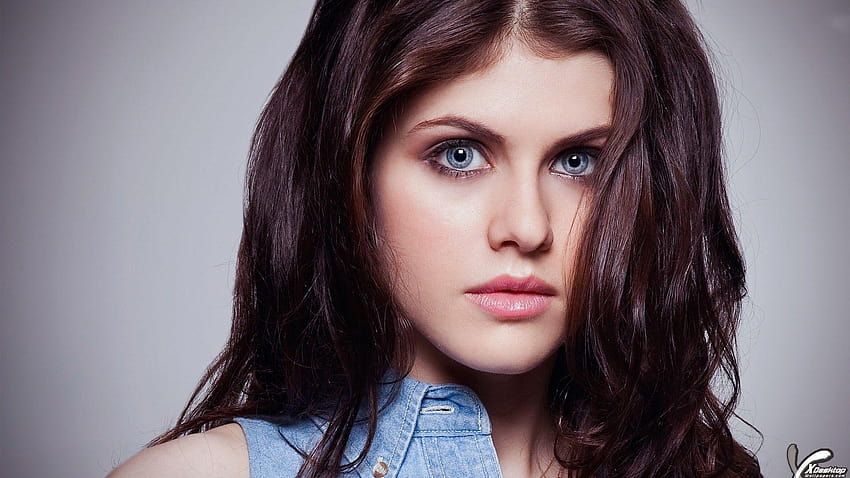 Alexandra Daddario Shares Her Guide to Face Masks and Easy, Everyday ...