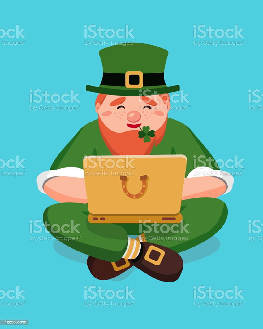 블로거 요정 성 패트릭은 노트북에서 들어오는 편지와 행운의 소원에 답하고 파란색 배경에 고립된 벡터 일러스트레이션에 앉아 있습니다. HD 전화 배경 화면