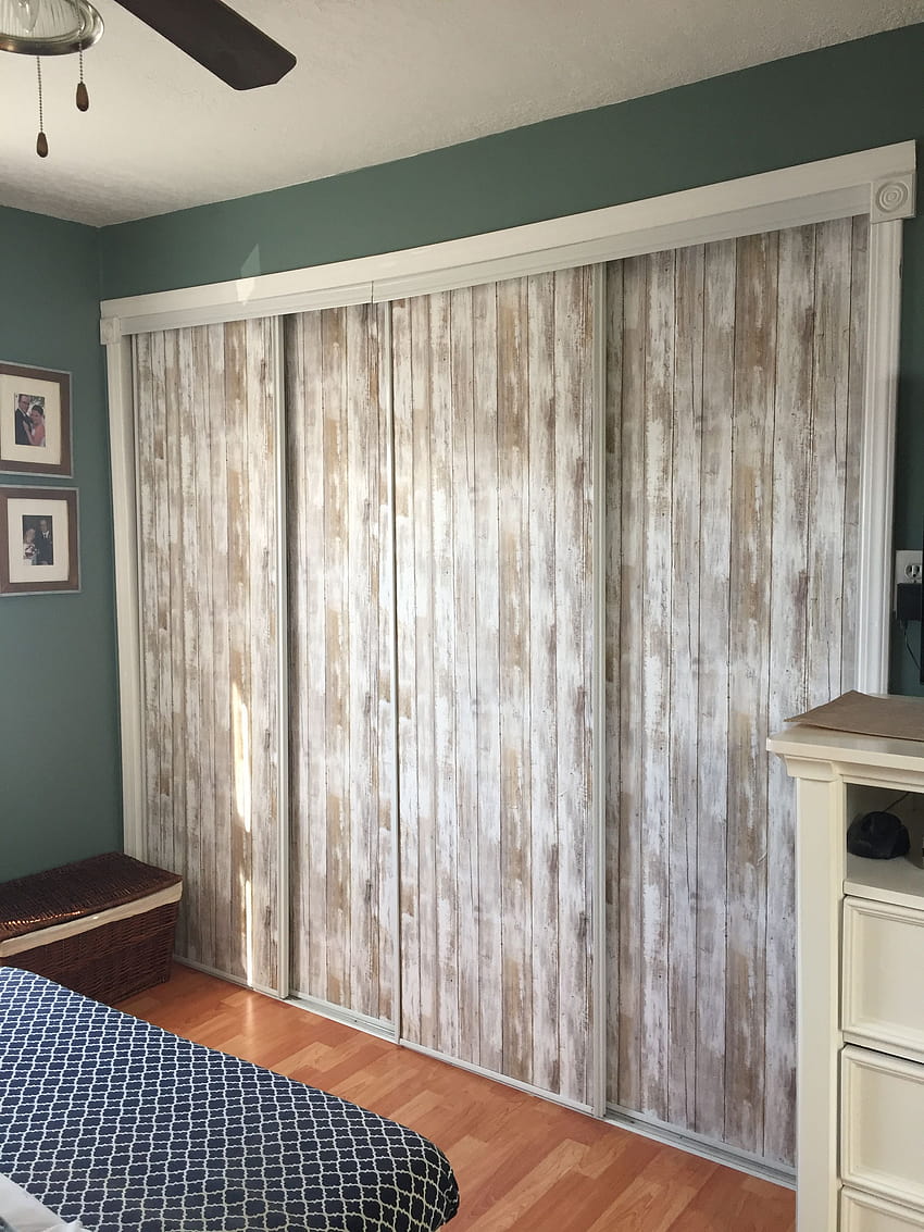 Peel and stick barnboard to give mirrored closet doors a major upgrade with minimal cost, wardrobe HD phone wallpaper