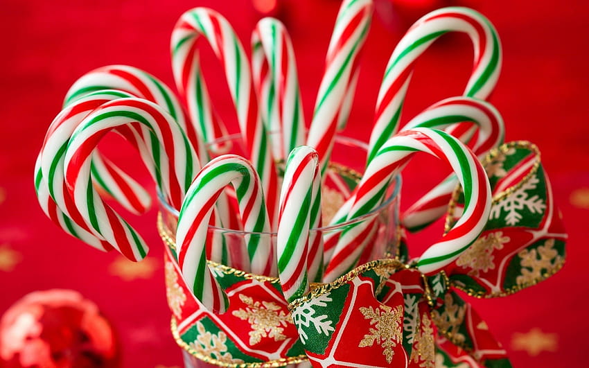Christmas aesthetic candy canes HD wallpaper | Pxfuel