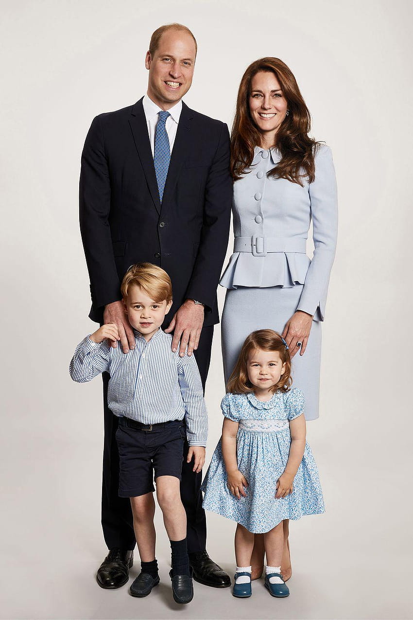 British Royal Family Portraits, the royalty family HD phone wallpaper
