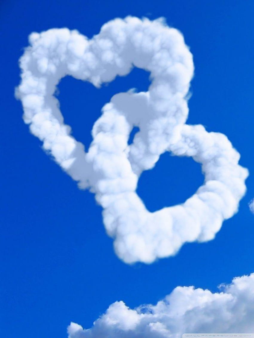 Облаци във формата на сърце ❤ за Ultra TV, любовно сърце за мобилни устройства HD тапет за телефон