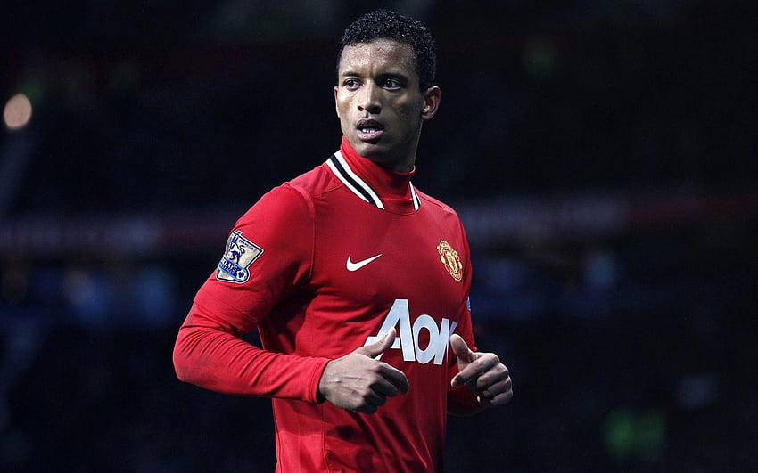 The best player of Manchester United Luis Nani on the field HD wallpaper