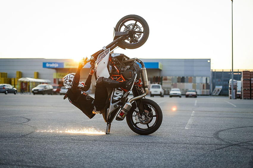 Bike Rok Bagoros Ktm Duke Stunt Motor Sport Edition, aksi sepeda duke Wallpaper HD