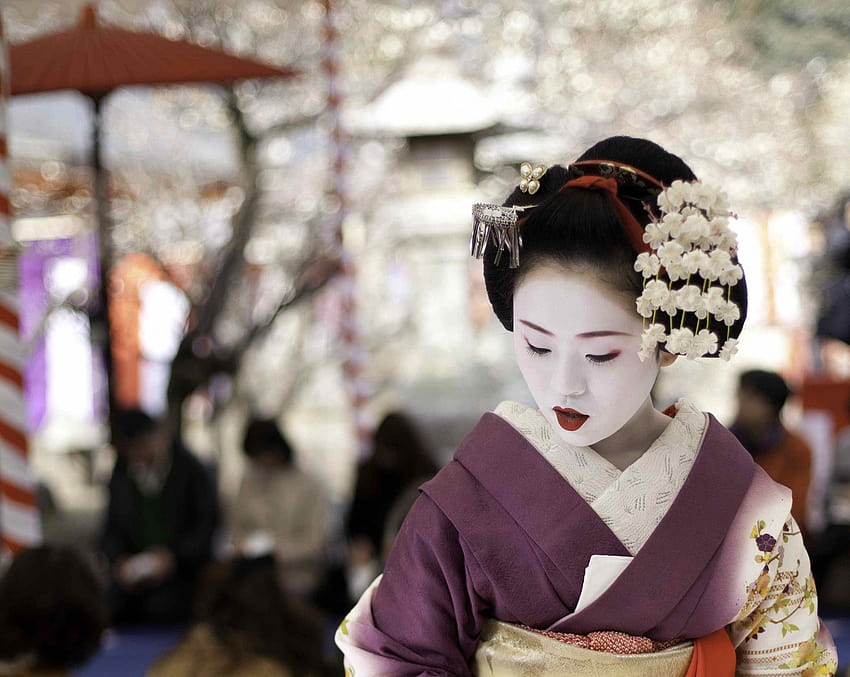 : temple, kimono, shrine, Kyoto, geisha, flower, traditional, girl, plum, festival, woman, maiko, costume, tradition, profession, shimada, kitano, geiko, tenmangu 3197x2547 HD wallpaper