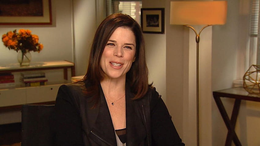 Scream' 20 Years Later: Neve Campbell and Kevin Williamson Share Untold Stories From the Set HD wallpaper