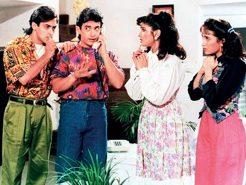 Bollywood: This week that year: Andaz Apna Apna again with Aamir Khan, Salman Khan, Karisma Kapoor and Raveena Tandon HD wallpaper