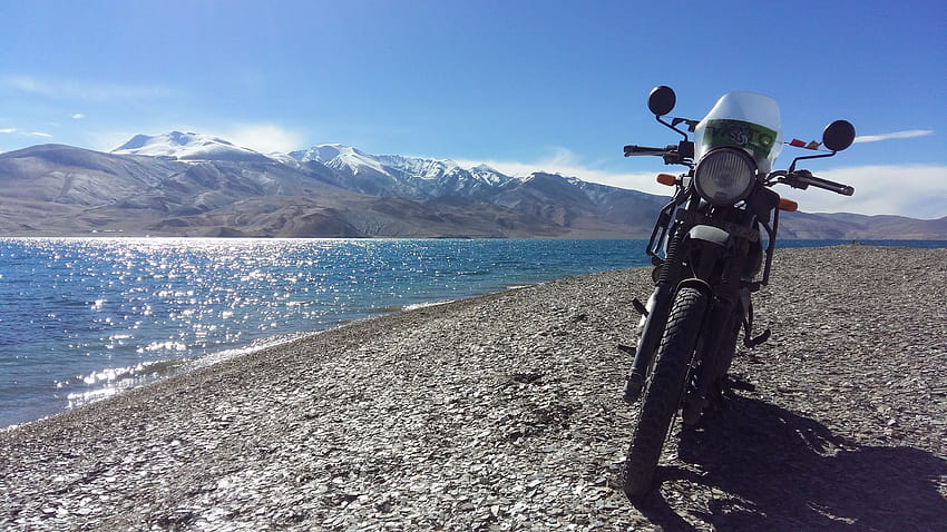 Which bike is best for a Leh Ladakh road trip?, ladakh bike HD wallpaper