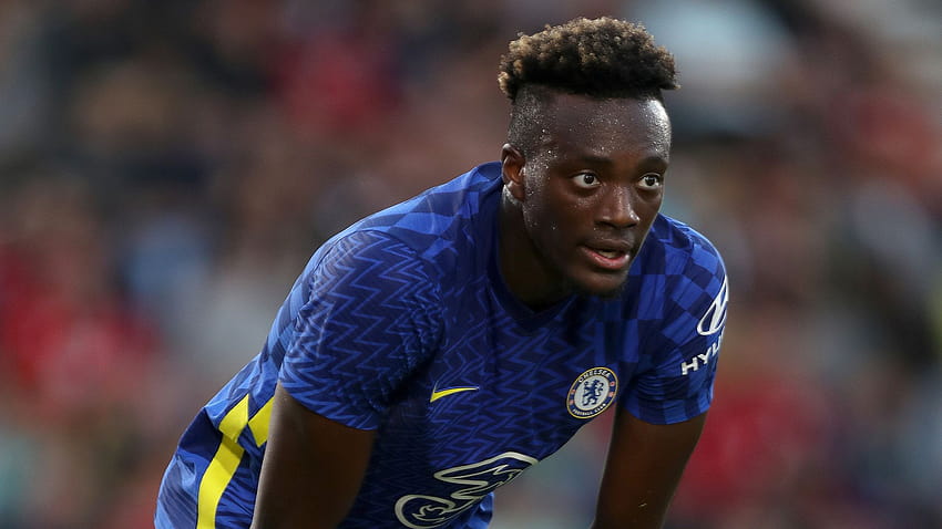 Tammy Abraham: Chelsea striker considering Roma move after Serie A side agree £34m deal HD wallpaper