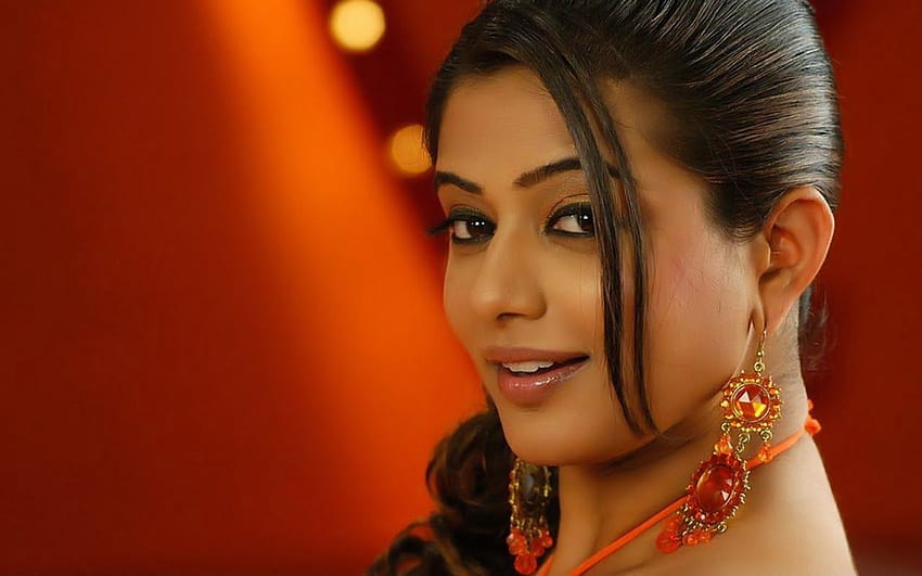 Priyamani Group, tamil actress close up face HD wallpaper