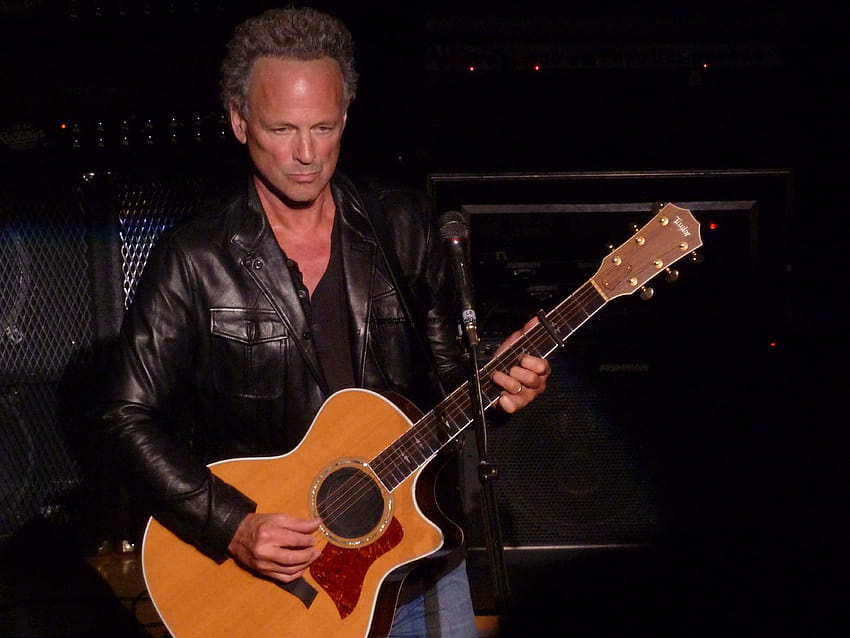 Review: Lindsey Buckingham live at Town Hall, NYC HD wallpaper