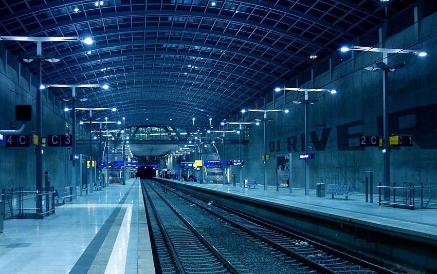 สถานีรถไฟตอนกลางคืน ชานชาลารถไฟ วอลล์เปเปอร์ HD