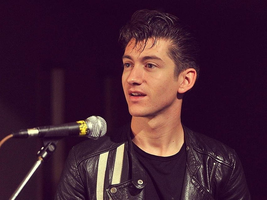 Art  HOW can you NOT like alex turner with long hair i  Facebook