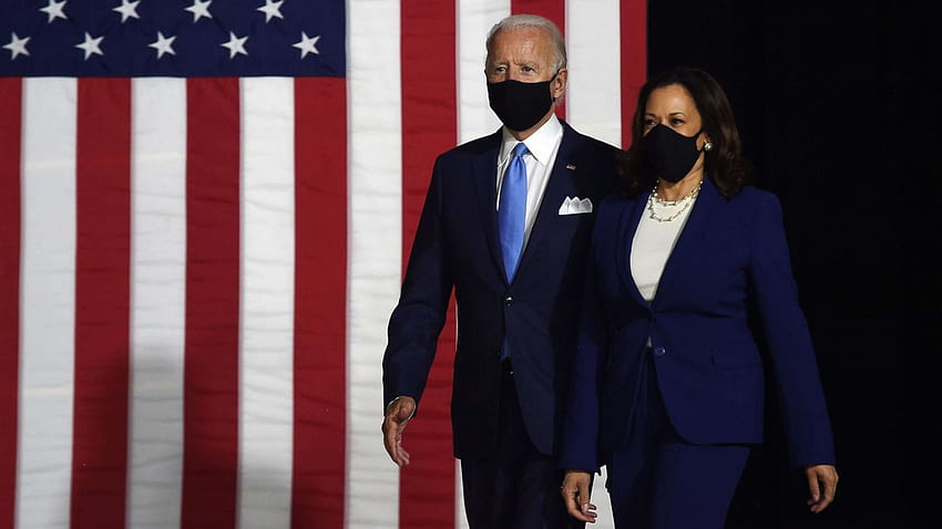 Biden dan Harris membuat penampilan pertama sebagai tiket bersejarah dari Partai Demokrat, joe biden dan kamala harris Wallpaper HD