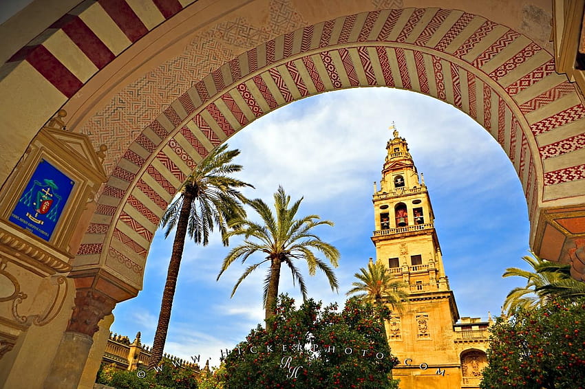 background: Cathedral Mosque Bell Tower Mezquita Cordoba, mosque of cordoba HD wallpaper