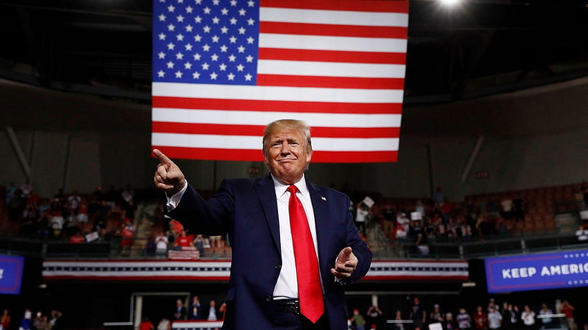 Trump mengatakan ekonomi 'kuat' di tengah anjloknya Dow, truf 2020 Wallpaper HD
