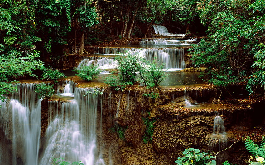 Green Cascade Waterfall Green Forest [38402400], cascate a cascata Sfondo HD