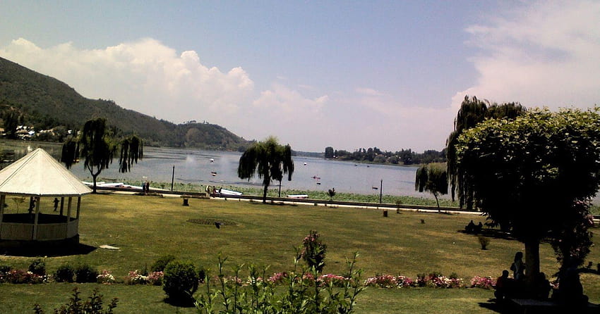 Manasbal Lake, of mansbal in kashmir HD wallpaper