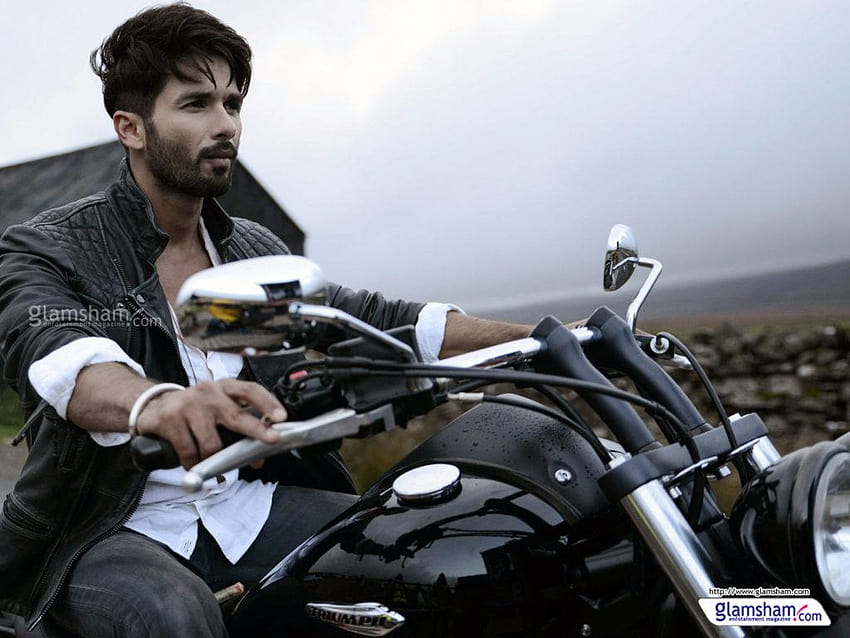 Shahid Kapoor to ber a part of yet another High Budget Film???, kabir singh bike HD wallpaper