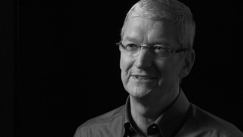 Тим Кук казва, че Стив Джобс е бил „топлинен щит“ ​​за Apple HD тапет