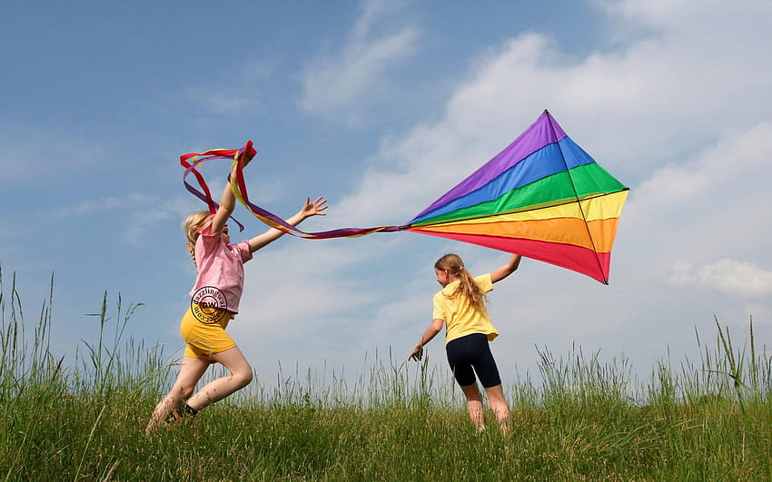 Kite flying bokeh flight fly summer hobby sport sky toy fun, fly a kite HD wallpaper