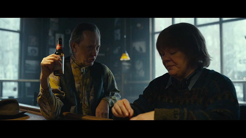 Budweiser Beer and Richard E. Grant in Can You Ever Forgive Me, can you ever forgive me movie HD wallpaper