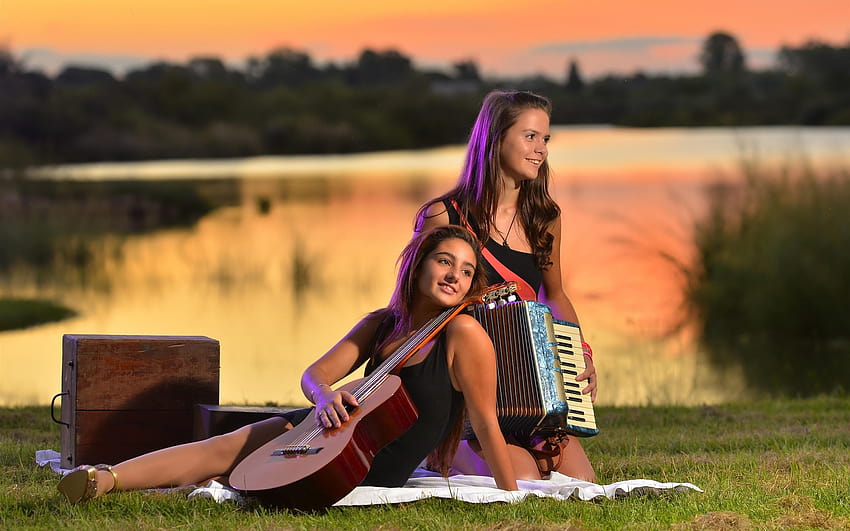 Two girls, guitar, accordion, music 2560x1600 HD wallpaper