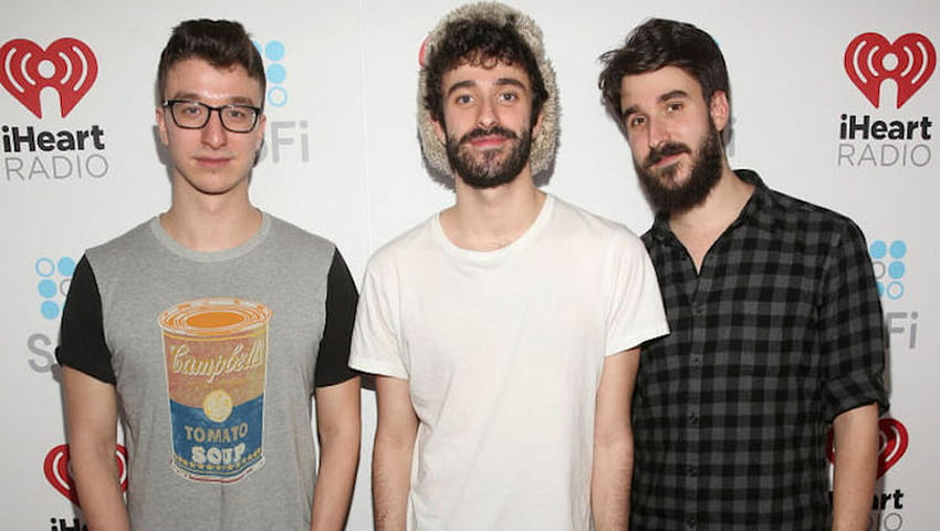 AJR se burla de 'Nueva Era': 'ALGO VIENE', ajr bummerland fondo de ...