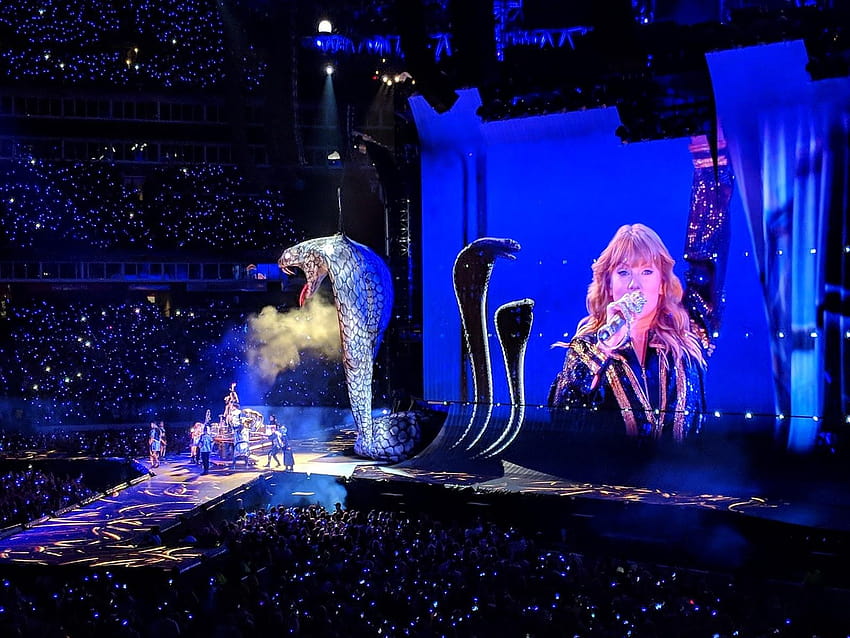 Taylor Swift pozdrawia Nashville, zachwyca tłumem w rodzinnym mieście, wycieczka po stadionie reputacji Taylora Swifta Tapeta HD
