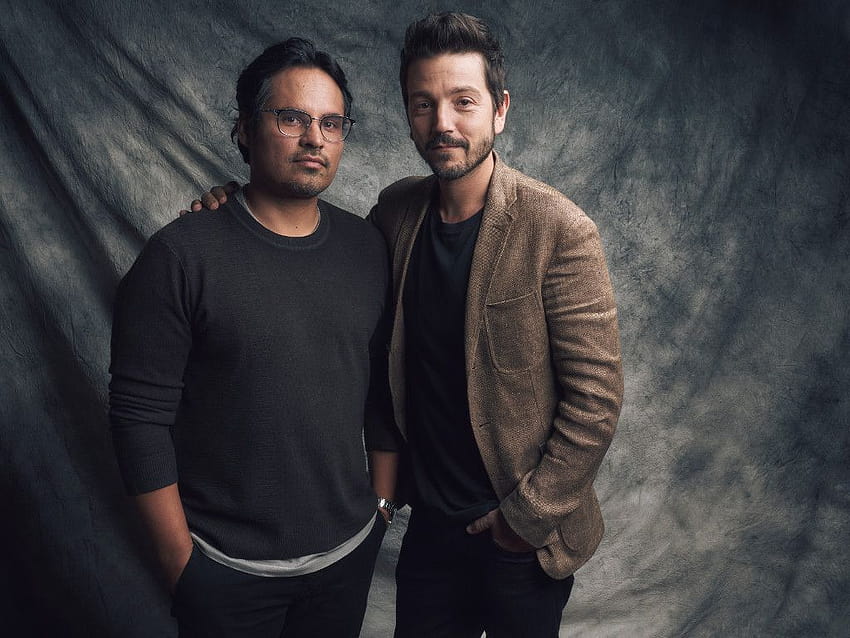 Entrevista: Michael Peña e Diego Luna ficam super sérios para, narcos méxico papel de parede HD