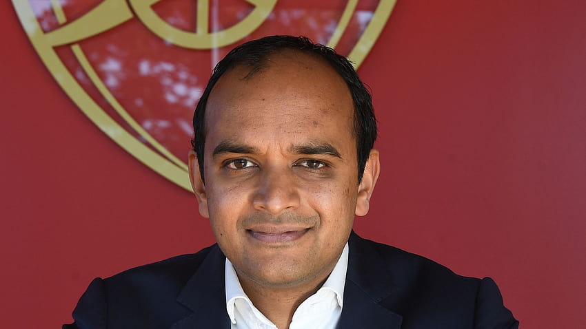 Vinai Venkatesham: CEO Arsenal mengatakan 'tidak ada yang salah' atas boikot media sosial Wallpaper HD