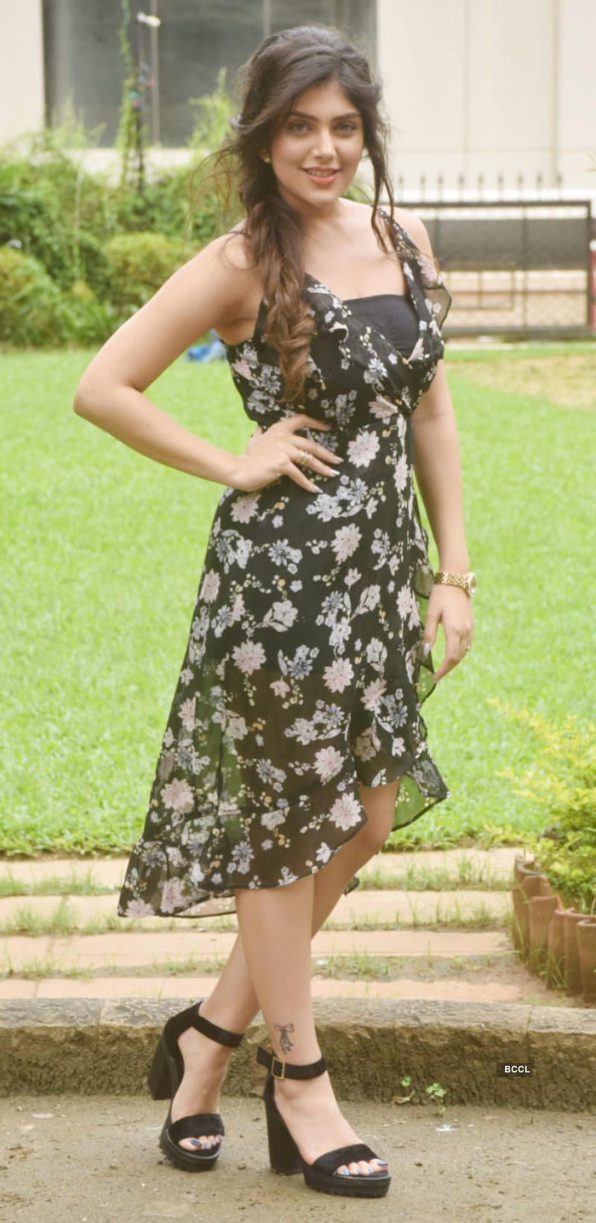 Actress Ishita Chauhan Xxx - Ishita Chauhan Biography, Wiki, DOB, Family, Profile, Movies HD phone  wallpaper | Pxfuel