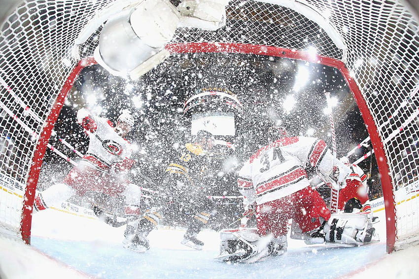 Playoffs o Puchar Stanleya 2019: Finały Konferencji Wschodniej Open Thread, NHL Stanley Cup playoffs 2019 boston bruins vs carolina hurricanes Tapeta HD