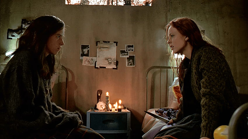 Monstrous Females Double Feature: Ginger Snaps, gingersnaps HD wallpaper