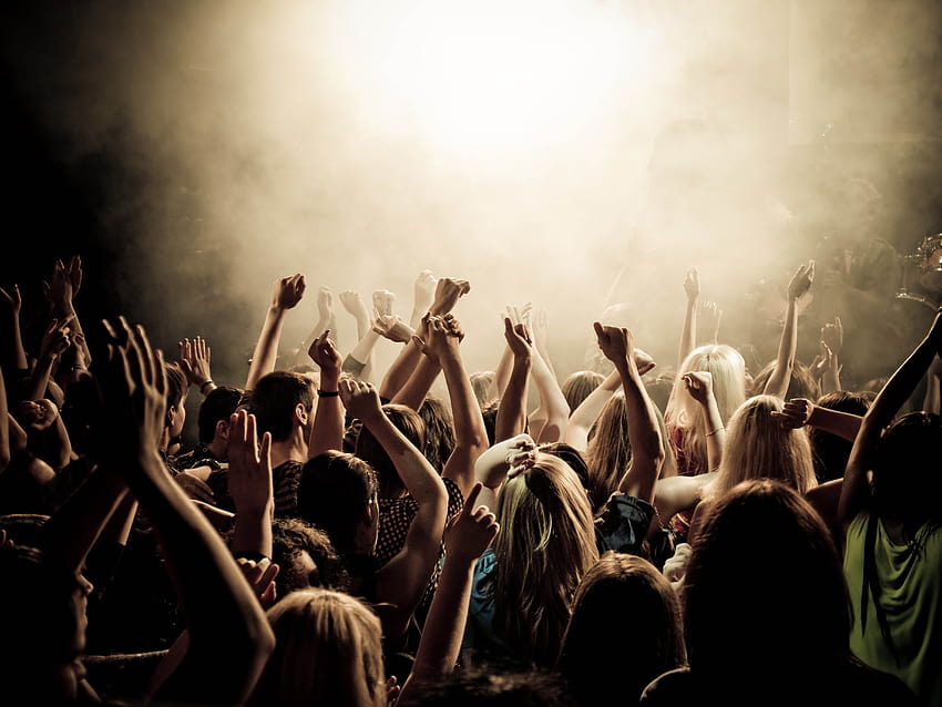: хора, ръце, музикант, публика, забавление, сцена, тълпа, на живо, музикален театър, представление, рок концерт, социална група, сценични изкуства 3648x2736, изпълнение на живо HD тапет