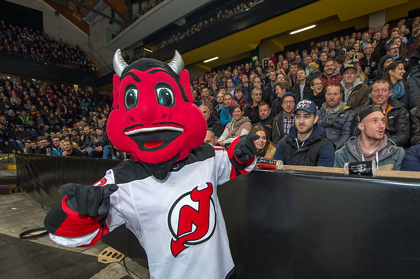 New Jersey Devils: Breaking Down NJ Devil Running Into A Window, new jersey devils mascot HD wallpaper