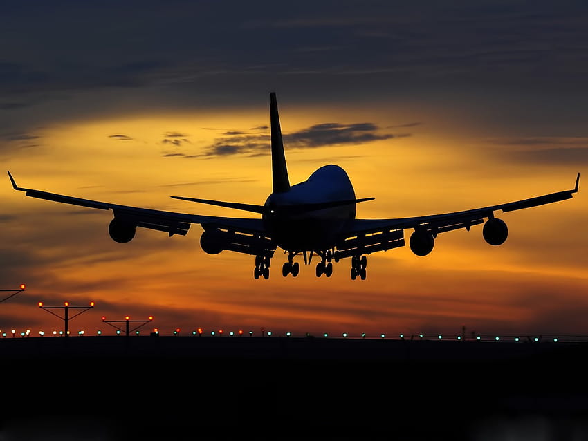 Landing plane evening boeing 747 boeing sunset [1600x1200] for your ,  Mobile & Tablet, plane landing HD wallpaper | Pxfuel