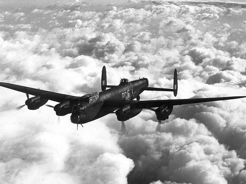 Bombowiec Avro Lancaster Tapeta HD