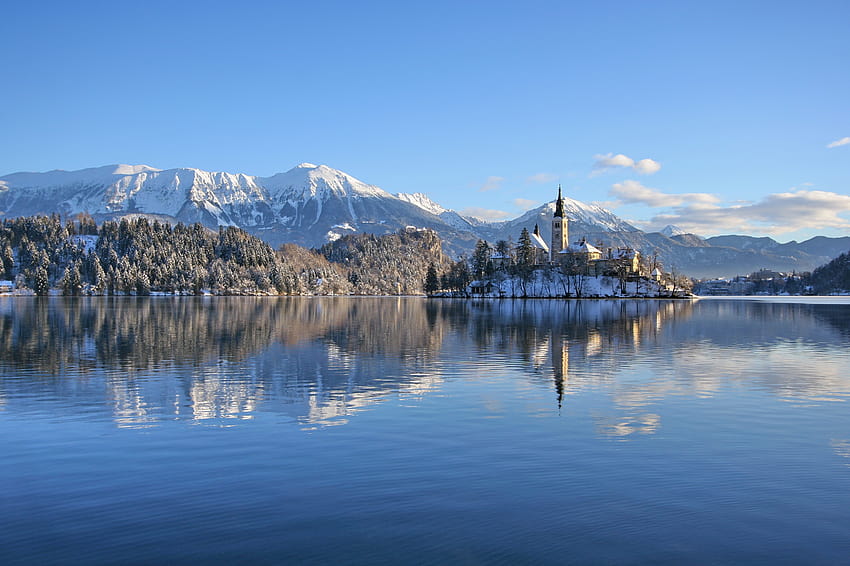 856216 Jezioro Bled, Zamek Bled, Słowenia, Jezioro, Góry, Zamki, Zima, Alpy, Śnieg Tapeta HD
