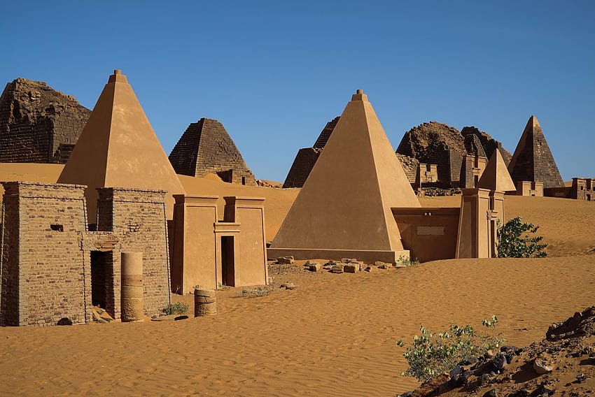 des pyramides nubiennes oubliées du Soudan, sud-soudan Fond d'écran HD