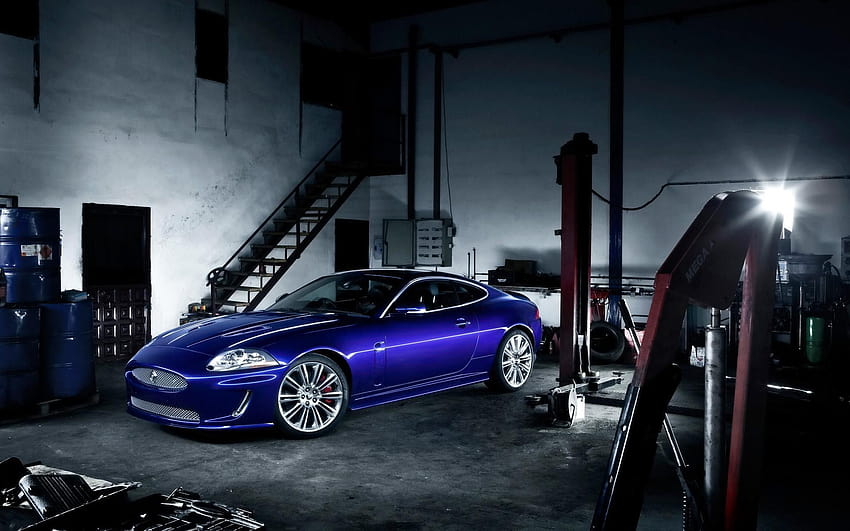 Jaguar XKR, taller de coches fondo de pantalla