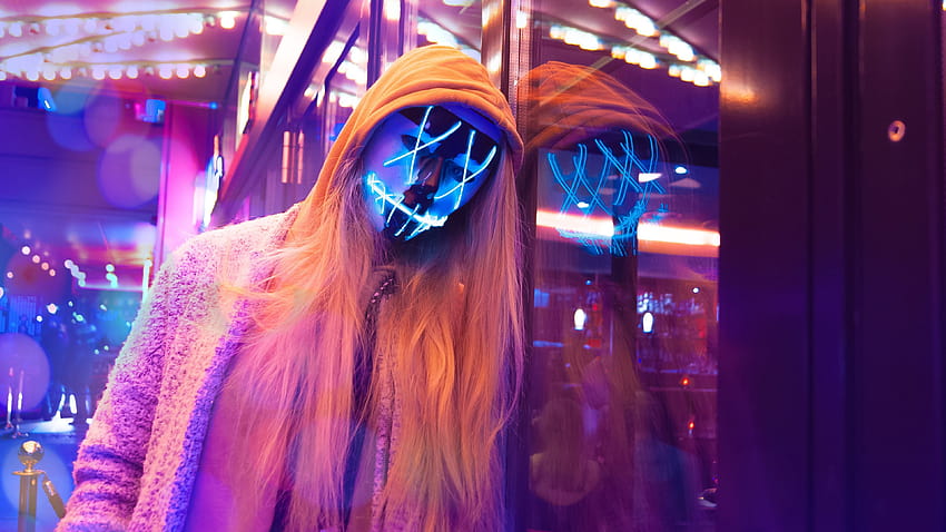 Anonimowa dziewczyna z maską LED, światło maks Tapeta HD