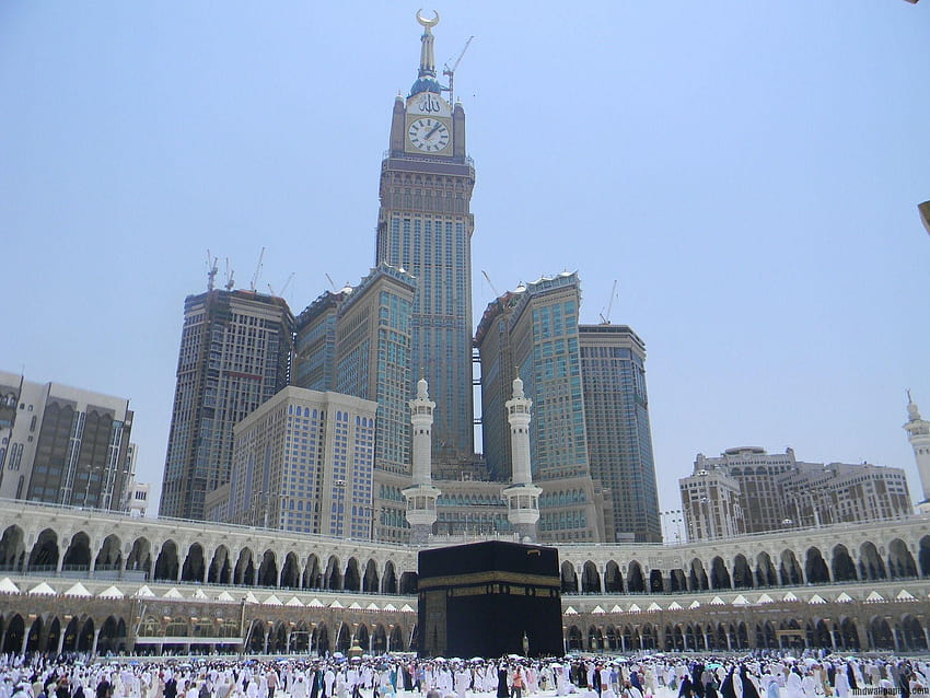 A Caaba em Meca com o Makkah Royal Clock Tower Hotel, torre do relógio de makkah papel de parede HD